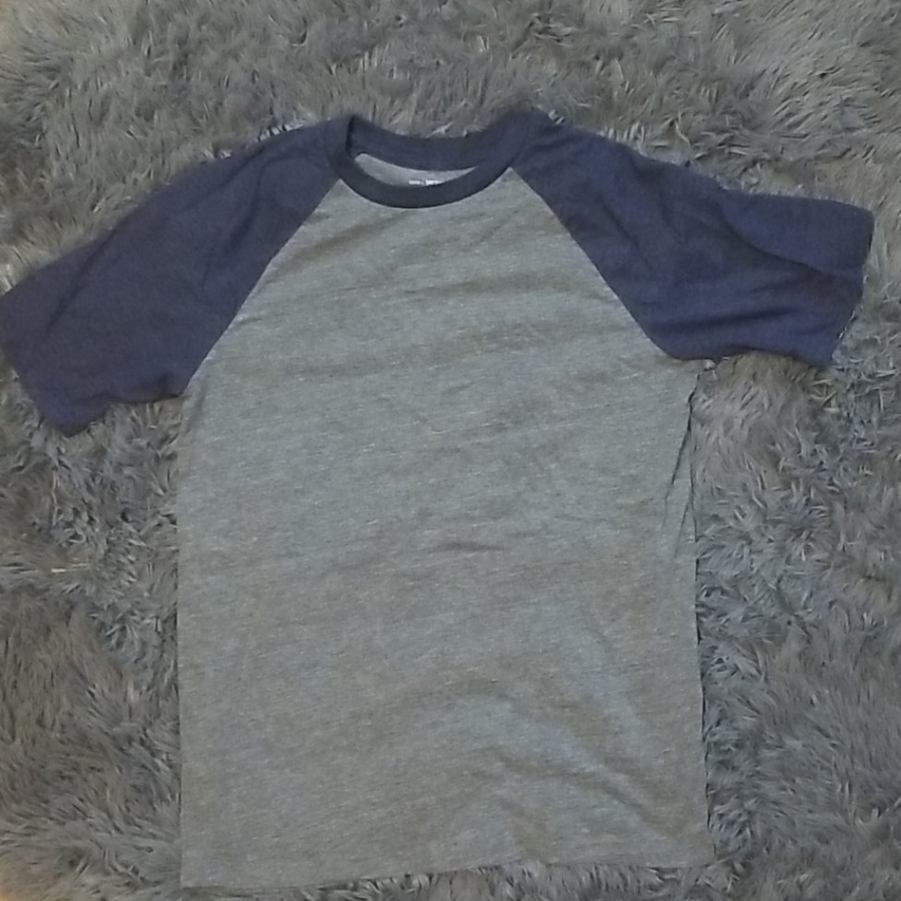 Boys XL Urban Pipeline Raglan T-shirt